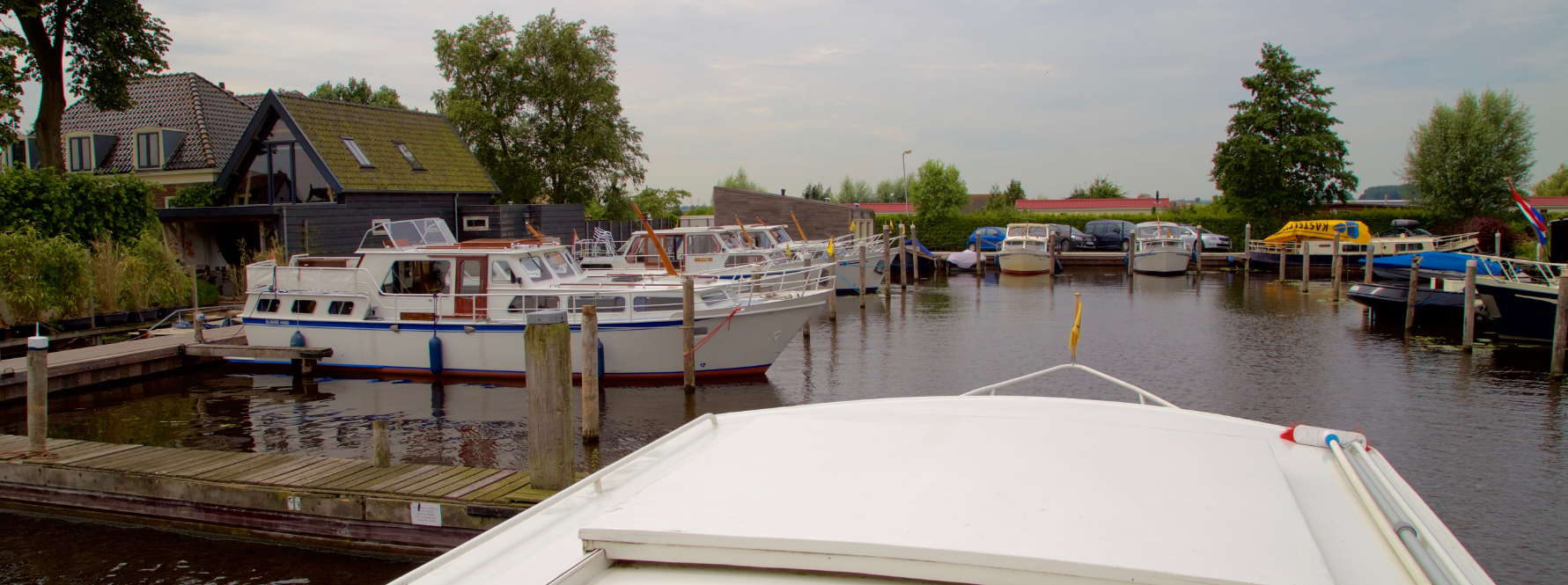 van der laan yachting woubrugge