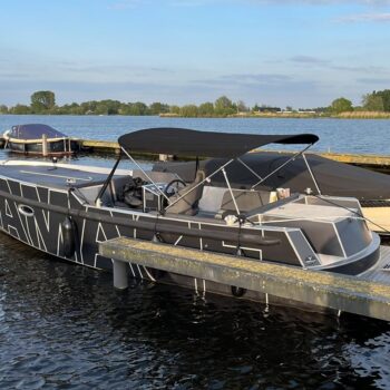 Van Vossen Tender 777